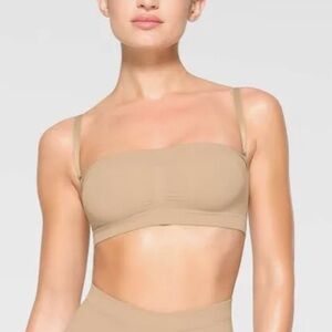 SKIMS Seamless Sculpt Bandeau Bra Clay Size M